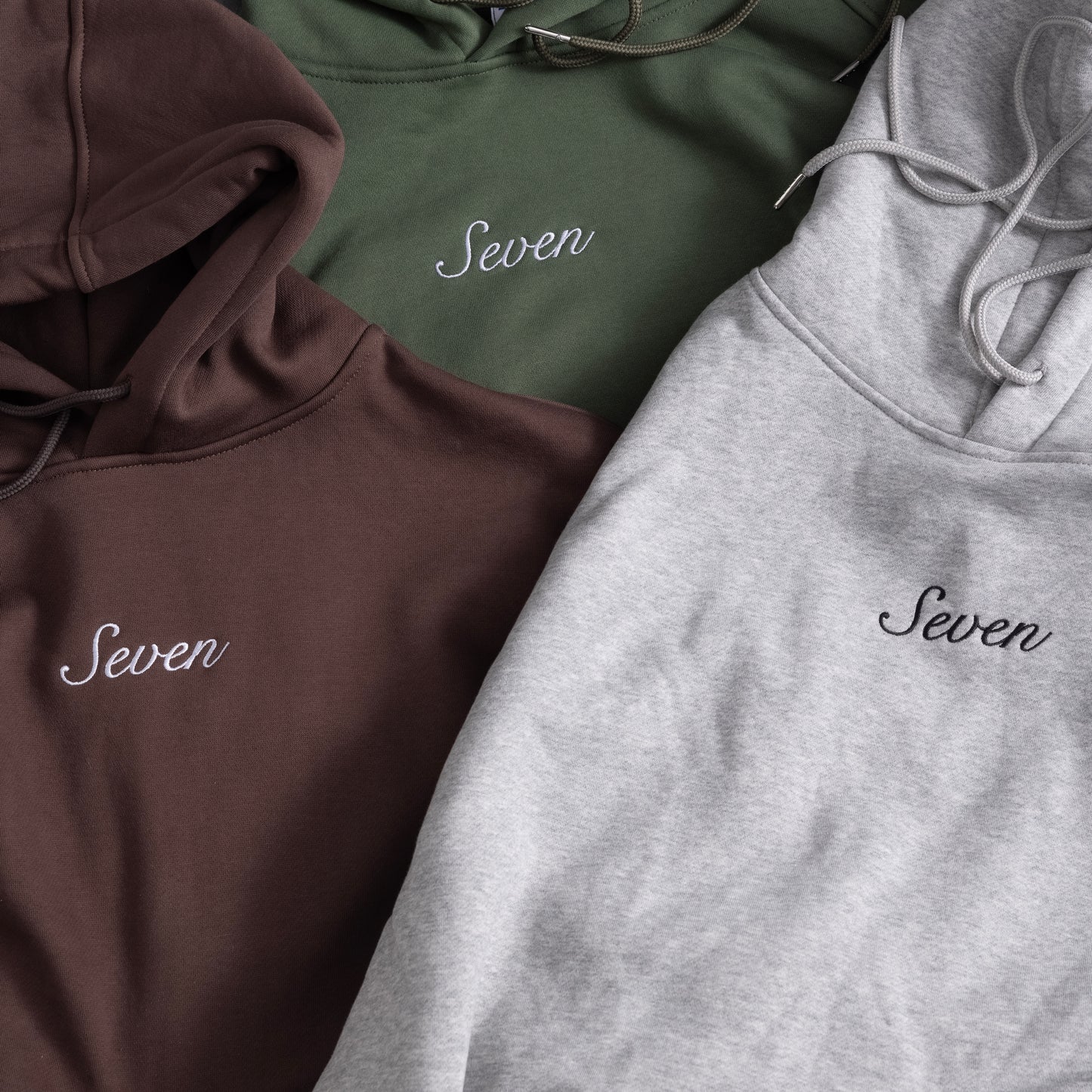Seven Embroid Hoodie - Concrete Cloud