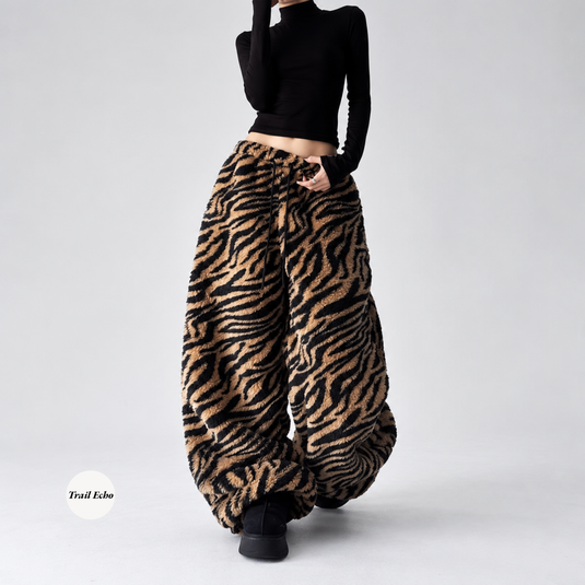 Translation missing: en.Trail Echo - Wild Side Baggy Pants (Tiger Print)