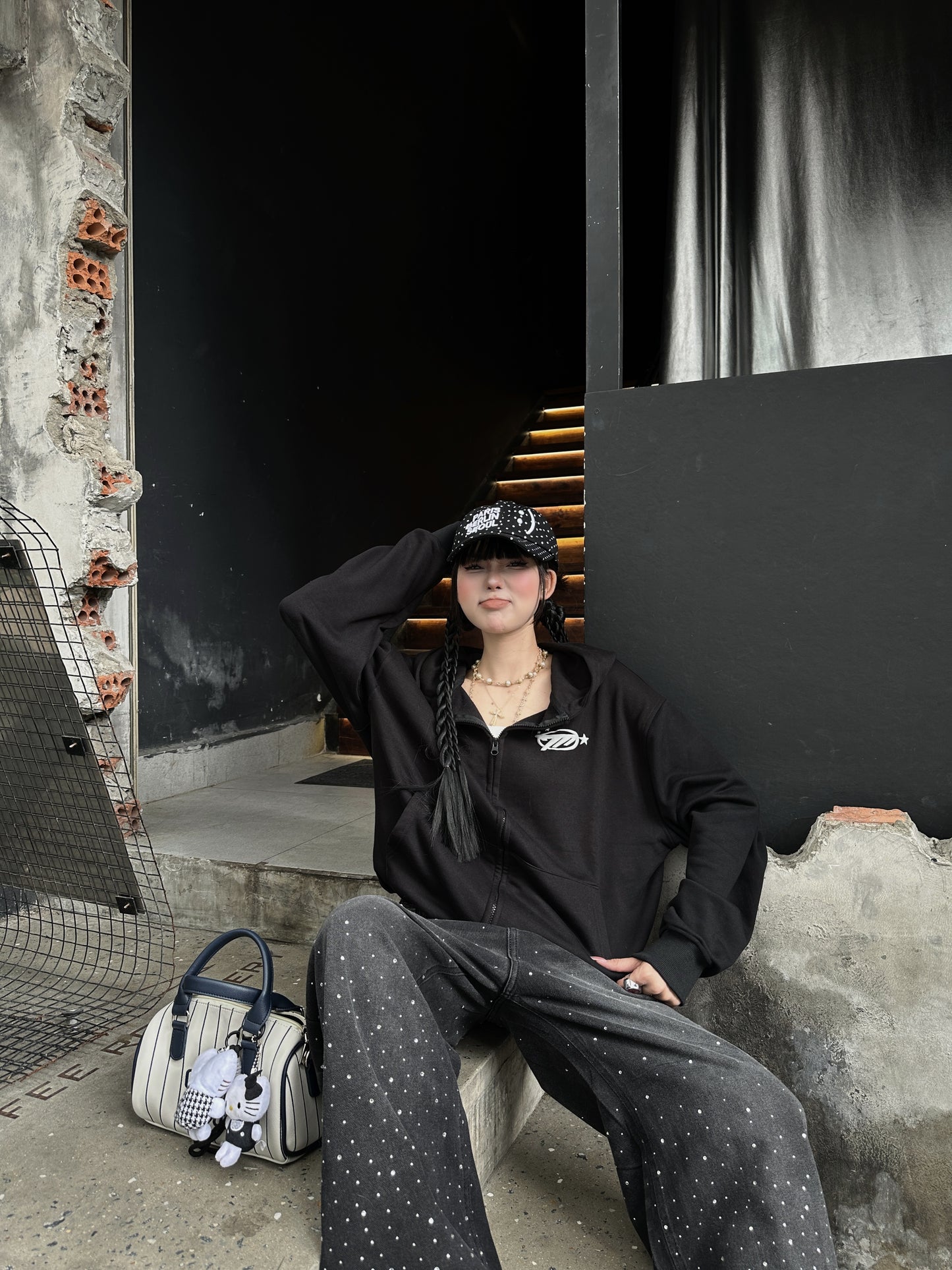 Hoodie Zip - Darkest Before Dawn - Black